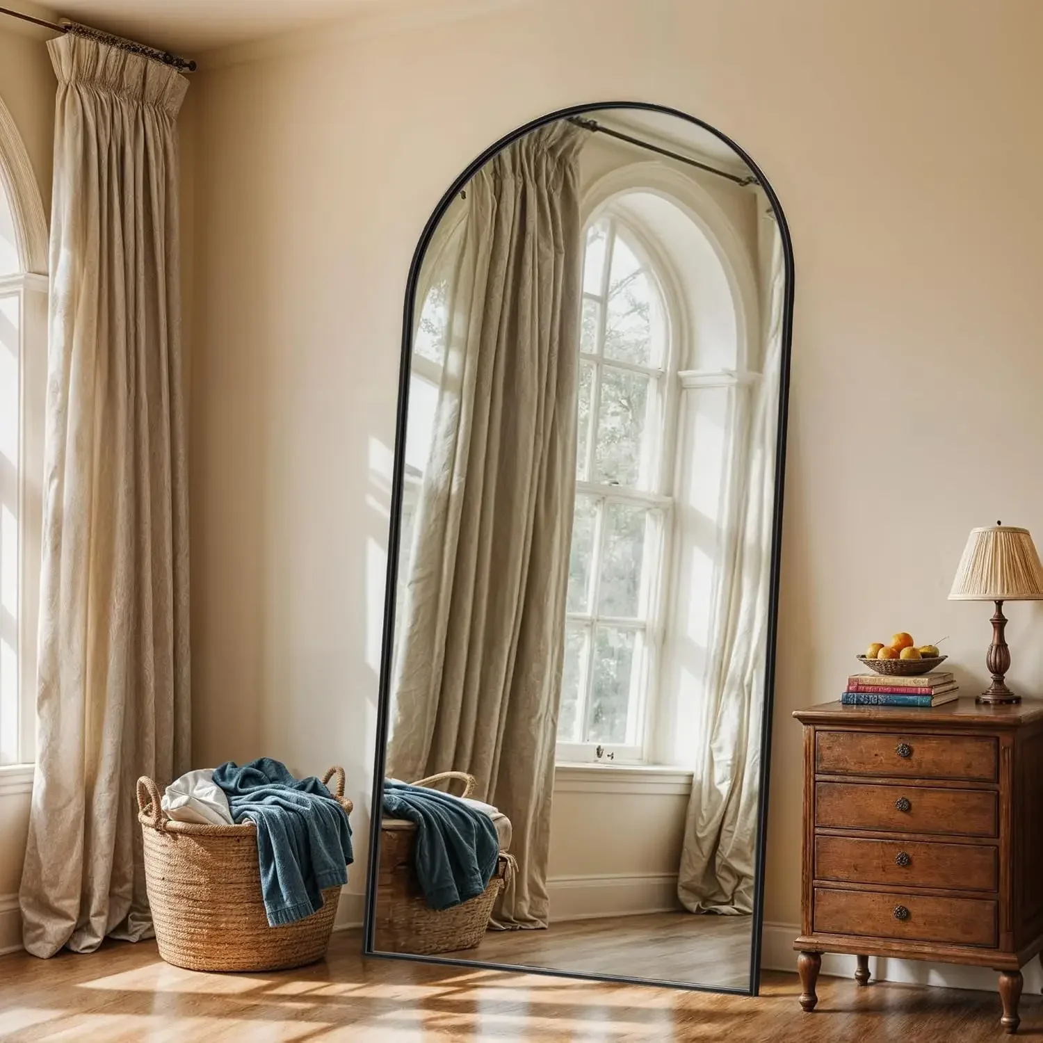 Grote boogspiegel, 71 inch bij - Arch Mirror Leaning recensie en prijs